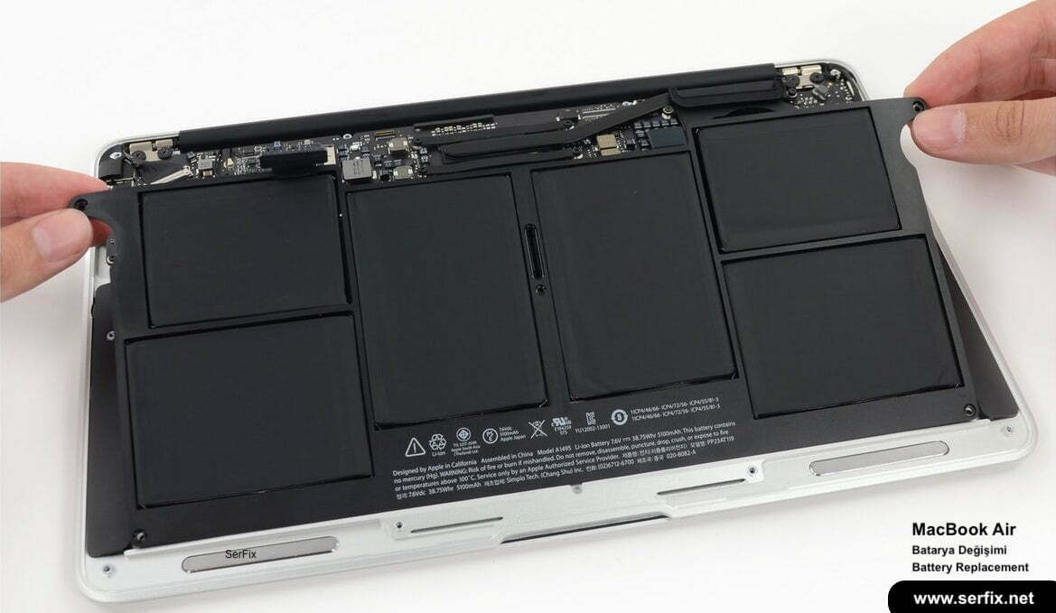 MacBook Air Batarya Değişimi